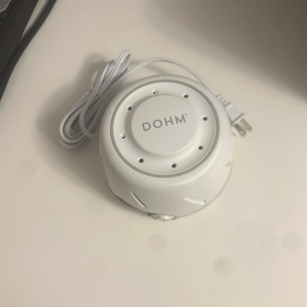 Dohm yoga white noise machine